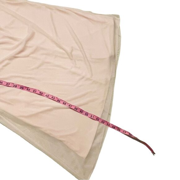 David's Bridal F19946 Petal Bridesmaid Dress - 14 - Picture 15 of 16